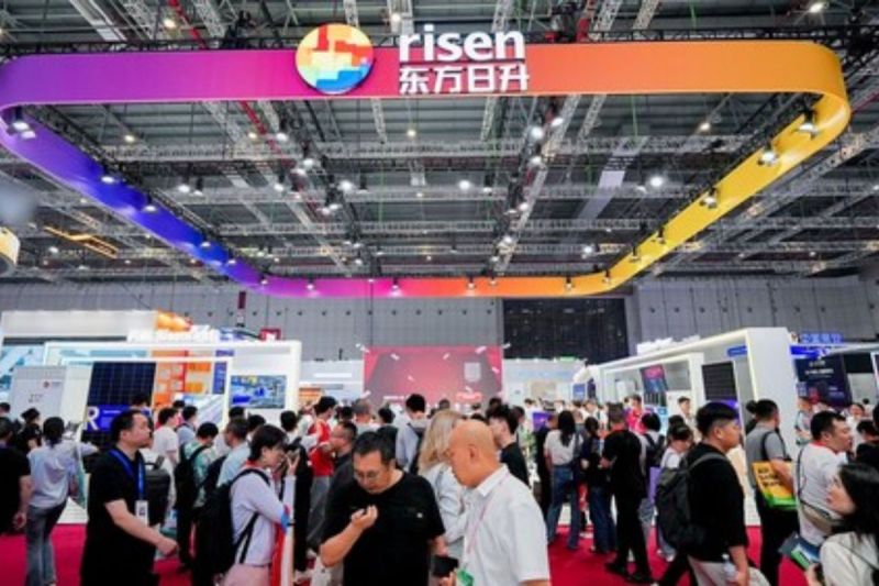 risen-energy-luncurkan-sistem-penyimpanan-energi-terintegrasi-di-snec-2025
