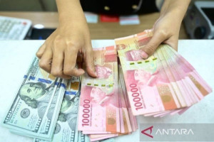 rupiah-menguat-imbas-kebijakan-the-fed-turunkan-suku-bunga