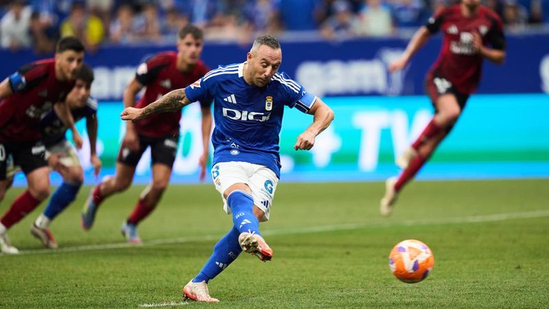 santi-cazorla-pimpin-real-oviedo-kembali-ke-laliga-setelah-24-tahun