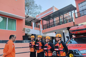 sar-temukan-dua-penumpang-selamat-dari-kapal-tenggelam-di-batam