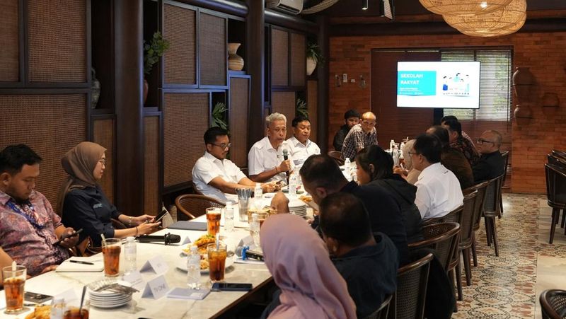sekolah-rakyat-peluang-baru-untuk-warga-miskin-menuju-masa-depan-cerah