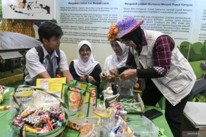 semarak-hari-lingkungan-hidup-sedunia-dengan-fokus-hentikan-polusi-plastik