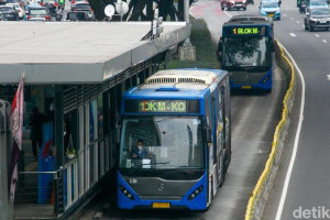 strategi-mudik-sehat-dan-aman-dengan-transjakarta-mrt-di-hari-jadi-jakarta
