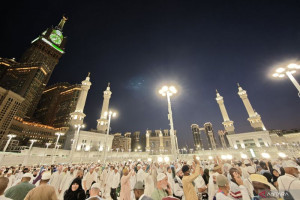 tawaf-perpisahan-di-makkah-sambut-perpisahan-jamaah-haji-2025