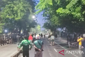 tawuran-remaja-berujung-maut-di-jatinegara-polisi-evakuasi-luka-luka