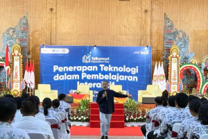 telkomsel-dorong-transformasi-digital-di-sektor-pendidikan-denpasar