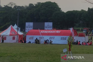 tenda-bantuan-kemensos-jadi-pusat-pelayanan-korban-erupsi-lewotobi