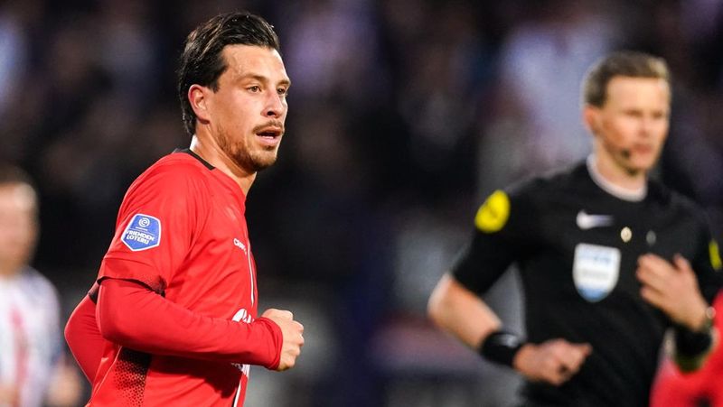 thom-haye-masih-menunggu-keputusan-klub-baru-setelah-bebas-transfer