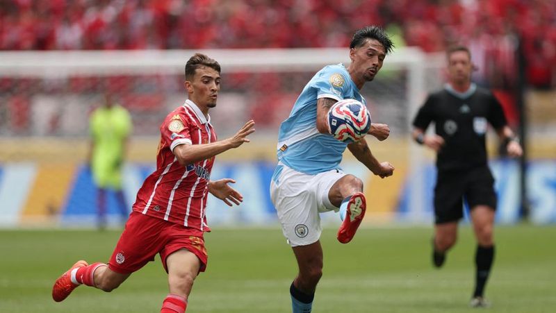 tijjani-reijnders-tampil-bersinar-dalam-debut-bersama-manchester-city