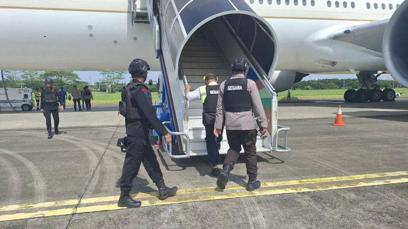 tim-jibom-selesai-sterilisasi-pesawat-saudia-airlines-tak-ada-temuan-bom