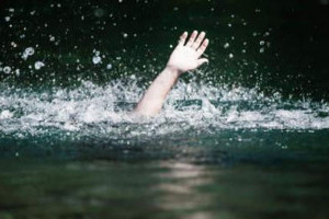 tragedi-bocah-4-tahun-tewas-tersangkut-saluran-air-di-tangerang
