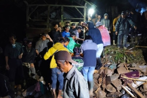 tragis-satu-keluarga-tewas-tertimbun-longsor-di-garut