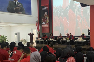 tri-rismaharini-dorong-perempuan-banten-jadi-agen-perubahan-ekonomi