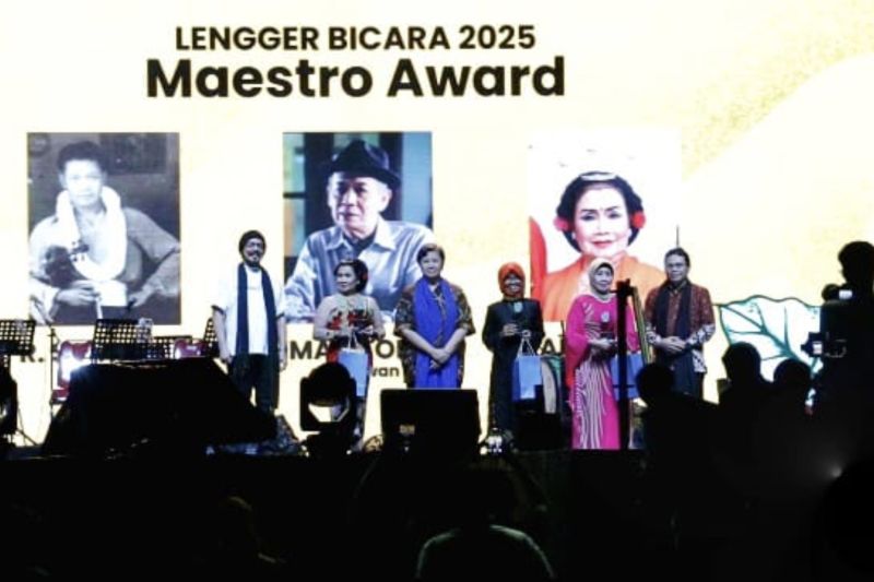 usulan-ahmad-tohari-terima-penghargaan-nobel-sastra-dari-dpr-ri