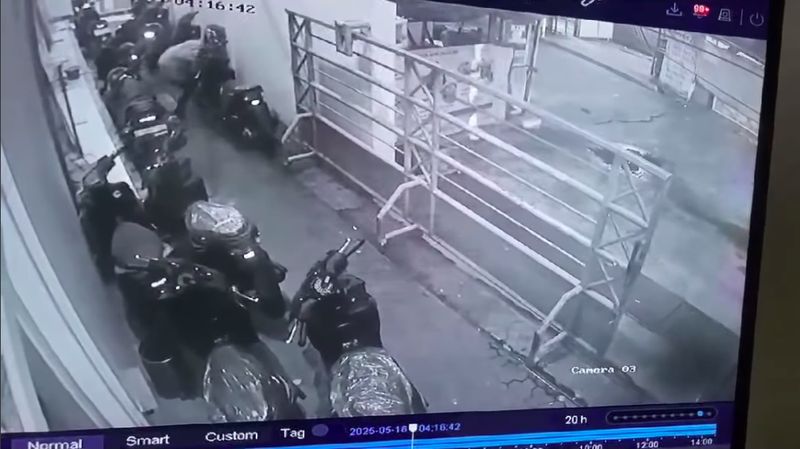 viral-pencurian-motor-baru-di-bank-tanjung-priok-pelaku-ditangkap