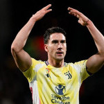 vlahovic-diperingatkan-jangan-tinggalkan-juventus-potensi-penyesalan