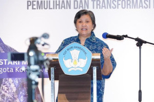 waka-mpr-dorong-perombakan-sistem-pendidikan-nasional