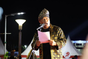 wakapolda-riau-sampaikan-pesan-jaga-hutan-lewat-puisi-uas