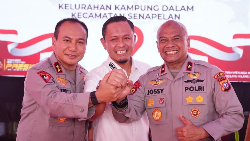 wali-kota-pekanbaru-apresiasi-inisiatif-kampung-bebas-narkoba-di-senapelan