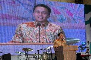 wamen-lh-dukung-inovasi-pengelolaan-sampah-di-expo-hlh-2025