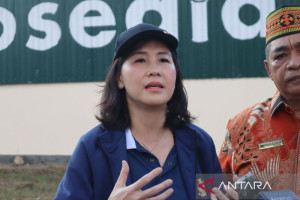wamen-pppa-kunjungi-kampus-bambu-komodo-di-labuan-bajo