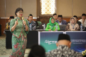 wamendiktisaintek-dorong-integrasi-ai-ke-kurikulum-pesantren