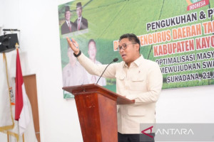 wamentan-ajak-organisasi-tani-merdeka-tingkatkan-aspirasi-petani