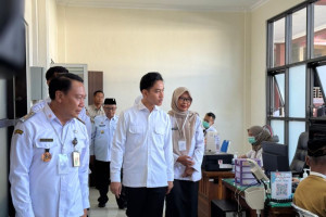 wapres-dorong-penguatan-program-cek-kesehatan-gratis-di-blitar