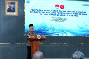 yandri-susanto-harap-kemajuan-desa-indonesia-melalui-kerjasama-dengan-china