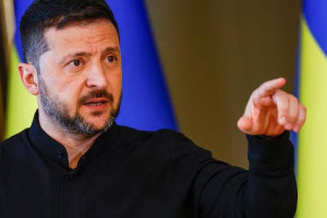zelensky-desak-pengadilan-dunia-untuk-putin-tekan-persatuan-eropa-dan-as
